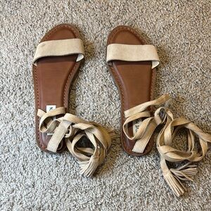 Steve Madden Beige Sandals